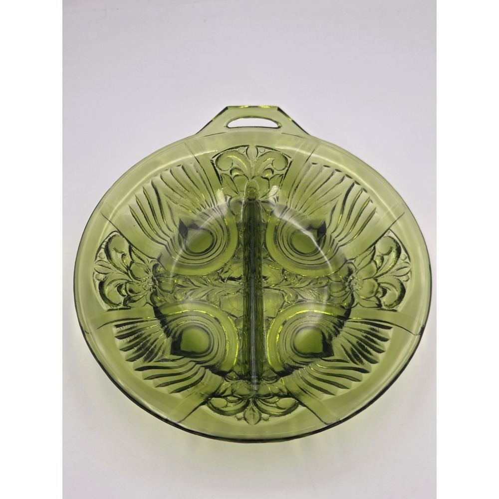 Indiana Glass Kilerney Vintage Green Circle Party Tray with Handle Divided